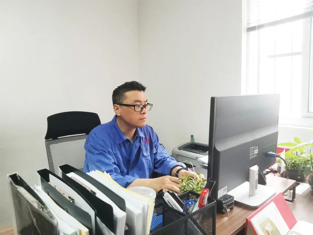 婉靜人物 | 張斌：?；穫}(cāng)儲(chǔ)管理的安全